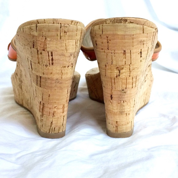 Unisa Orange ‘Patent’ Platform Wedge Sandal Sz 9 - Picture 5 of 8